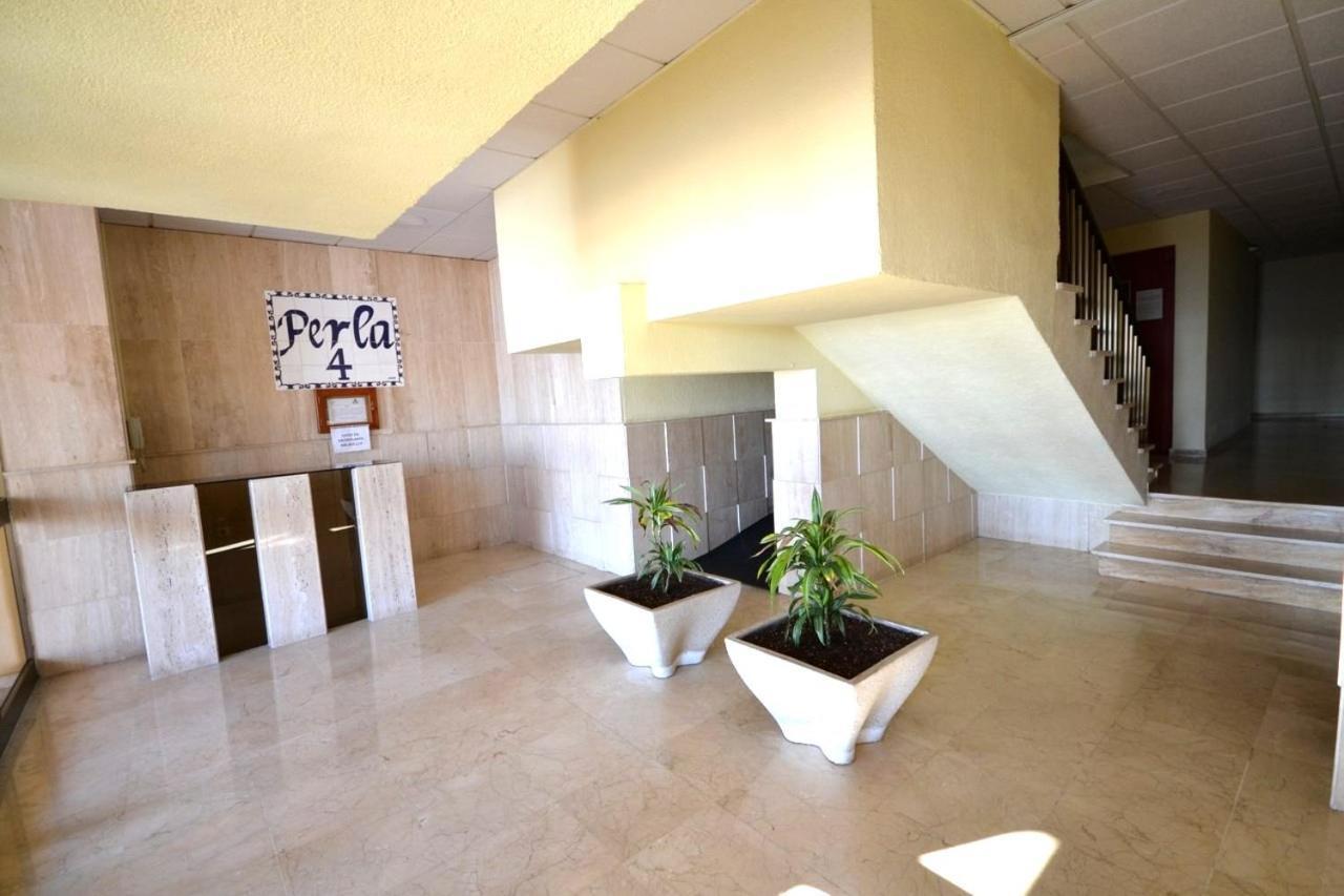 Fuengirola. Bonito Apartamento En Paseo Maritimo. Espectaculares Vistas Al Mar. Primera Linea 外观 照片